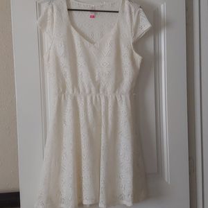 White lace dress